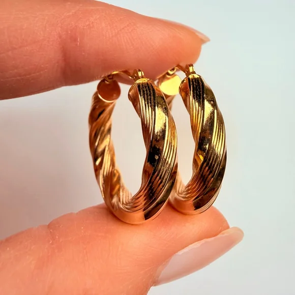 14K Solid Yellow Gold Jacmel Mauritius 24MM Twist Textured Hoop Earrings JCM - Picture 2 of 8